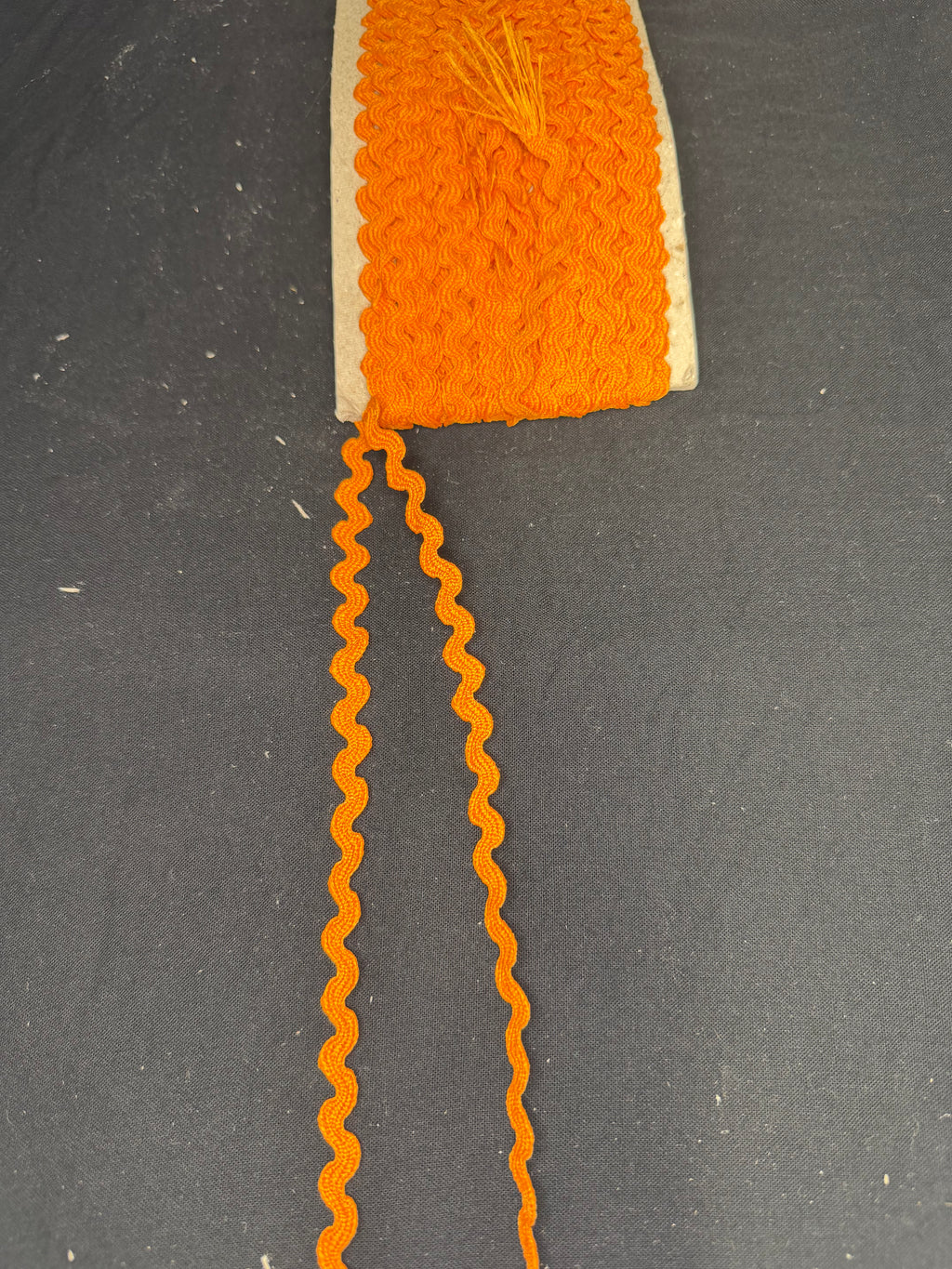 Zig Zag Lace – 20 Meter Roll | Multiple Colors Available