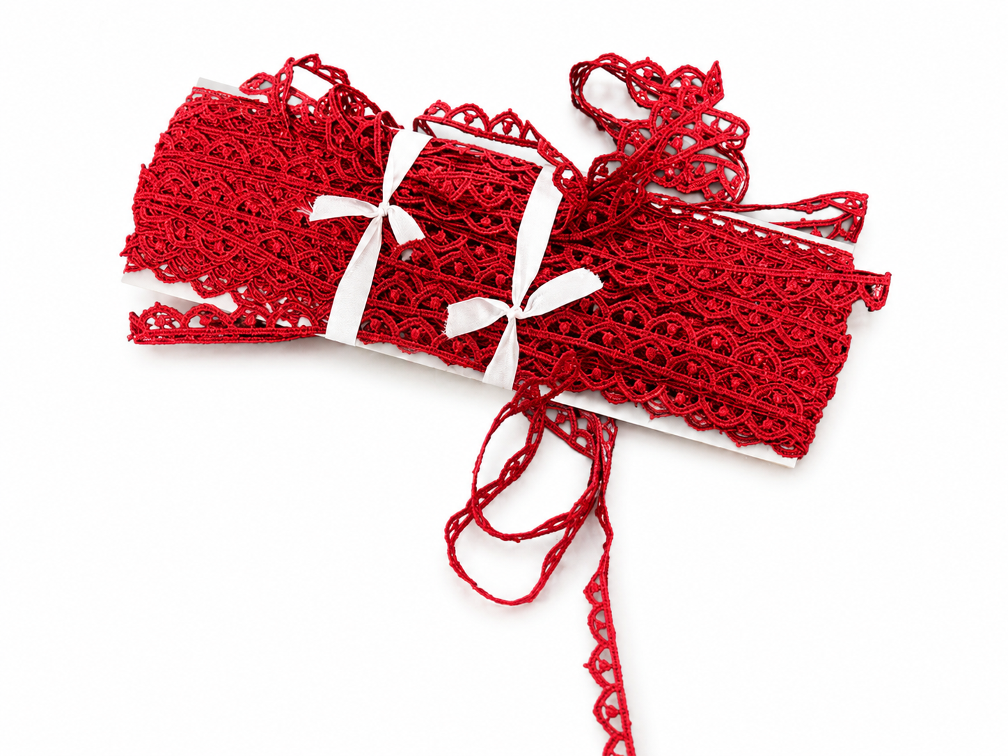 Red Embroidered Lace Trim – Elegant Decorative Border Lace for Sewing & Craft Projects