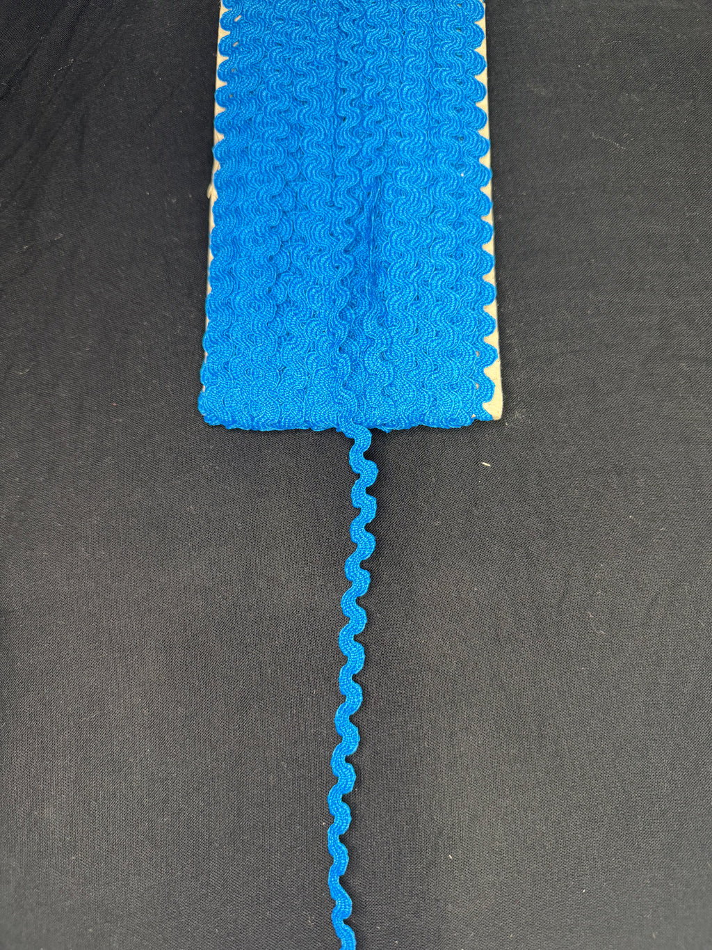 Zig Zag Lace – 20 Meter Roll | Multiple Colors Available