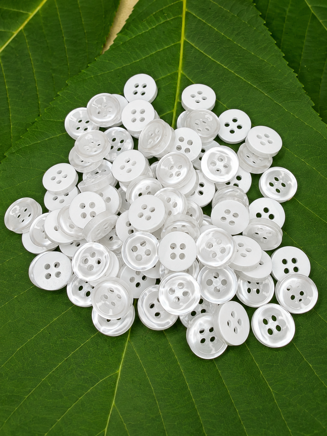 ⚪ Premium Glossy White 4-Hole Sewing Button – Classic Garment & Craft Button